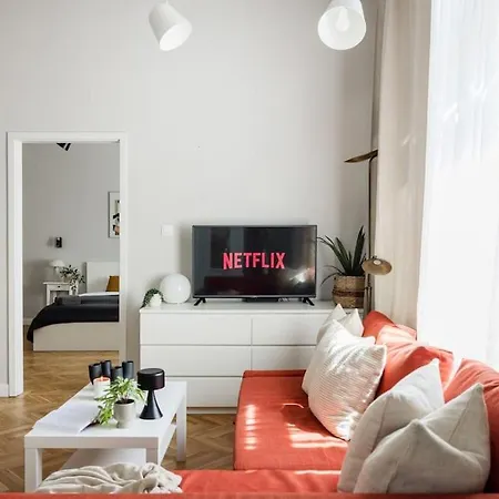 Dream In Budapest-steps To Budaeye &fashionst Apartmán